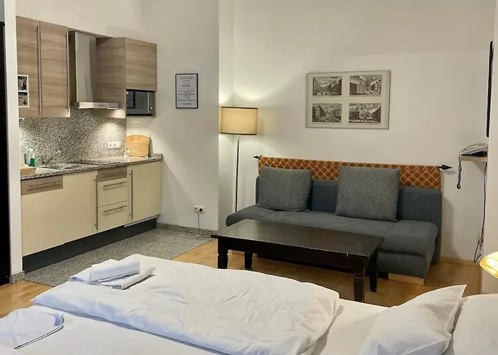 La Scala Apartments